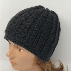 Black beanie hat adult teen 20-22 inches stretchy